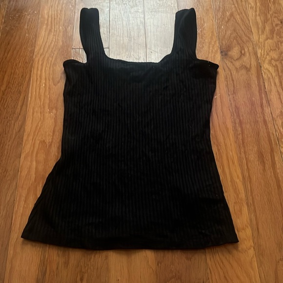 Black Tank Top Shirt - Picture 1 of 3